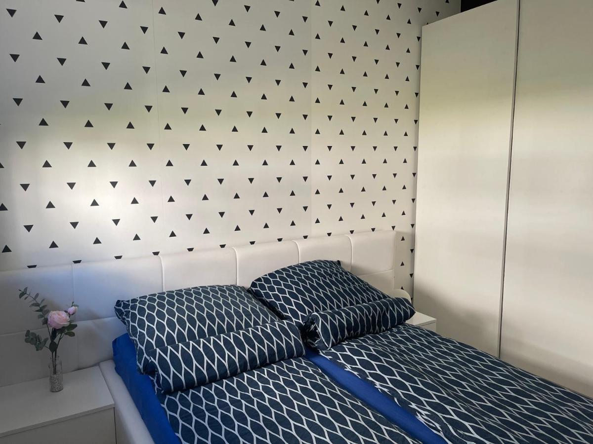 Neptun Apartament Свиноуйсьце Экстерьер фото